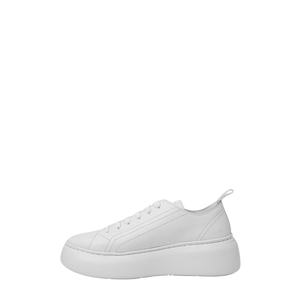 Armani Exchange White Leather Sneaker