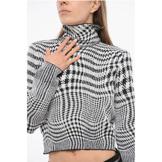 Burberry Turtleneck Stretch Wool Sweater with Houndstooth Pattern